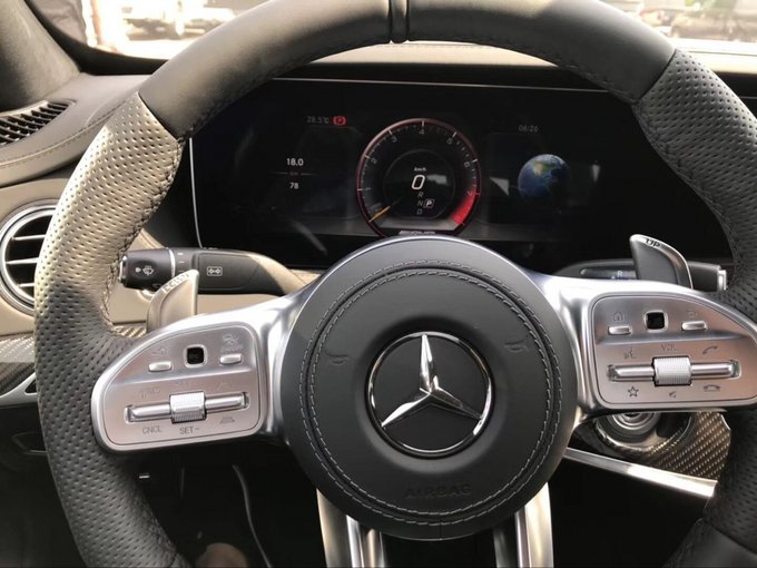 2018款加版奔驰S63 惊喜底价实惠大跳水-图5