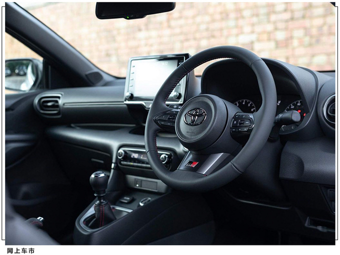 丰田GR雅力士实拍搭1.6T引擎/赛道性能超奔驰A45-图9