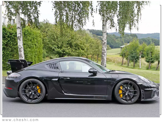 保时捷全新718售价曝光搭4.0L引擎/明年上市-图2