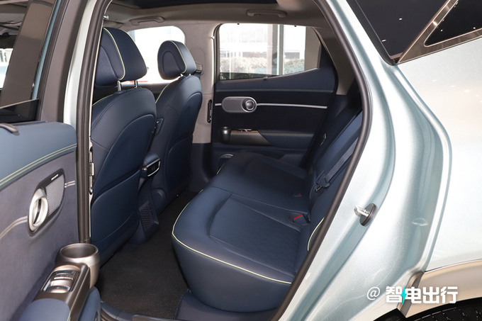 捷尼赛思新纯电SUV GV60上市售XX-XX万元-图17