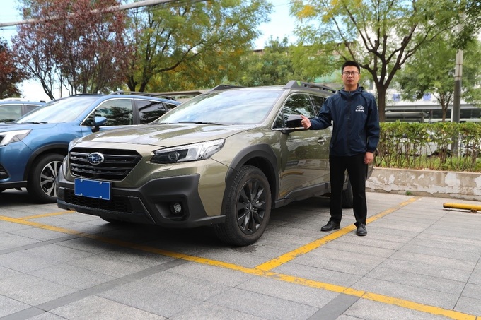 陪朋友去斯巴鲁店看傲虎我不仅被打脸还种草变粉了-图21