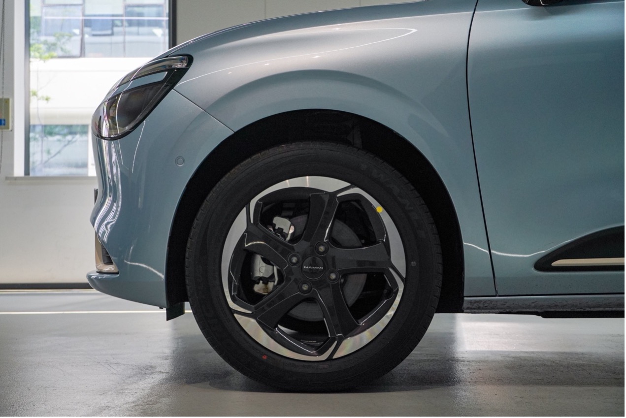 加入国民纯电小车之争 东风纳米01正式亮相-图10