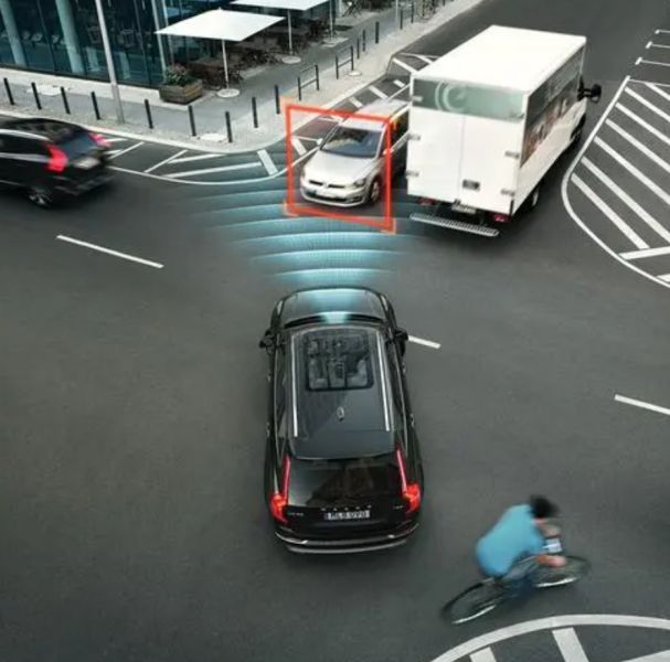 论自动驾驶辅助功能沃尔沃XC90才是祖师爷-图2