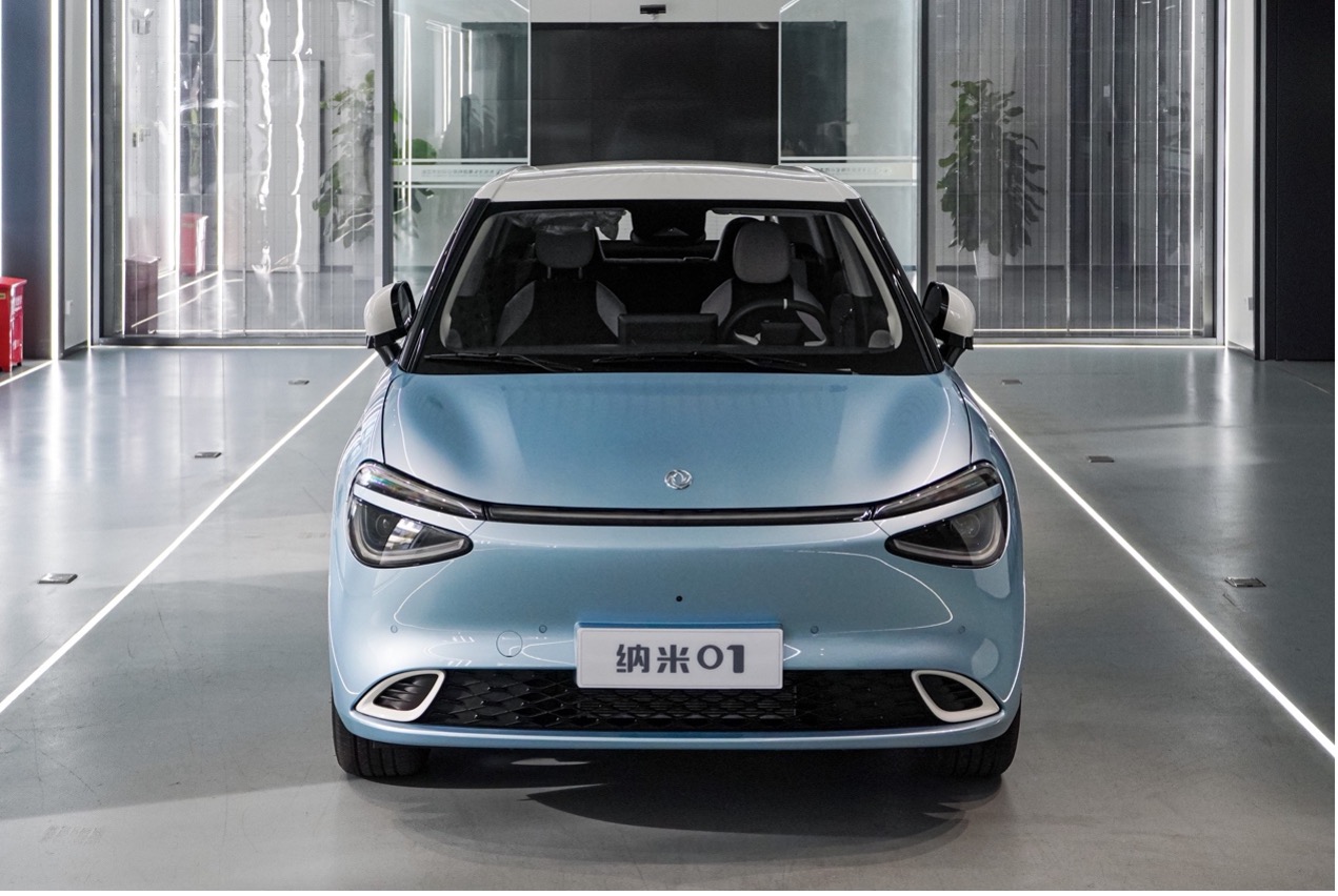 加入国民纯电小车之争 东风纳米01正式亮相-图5