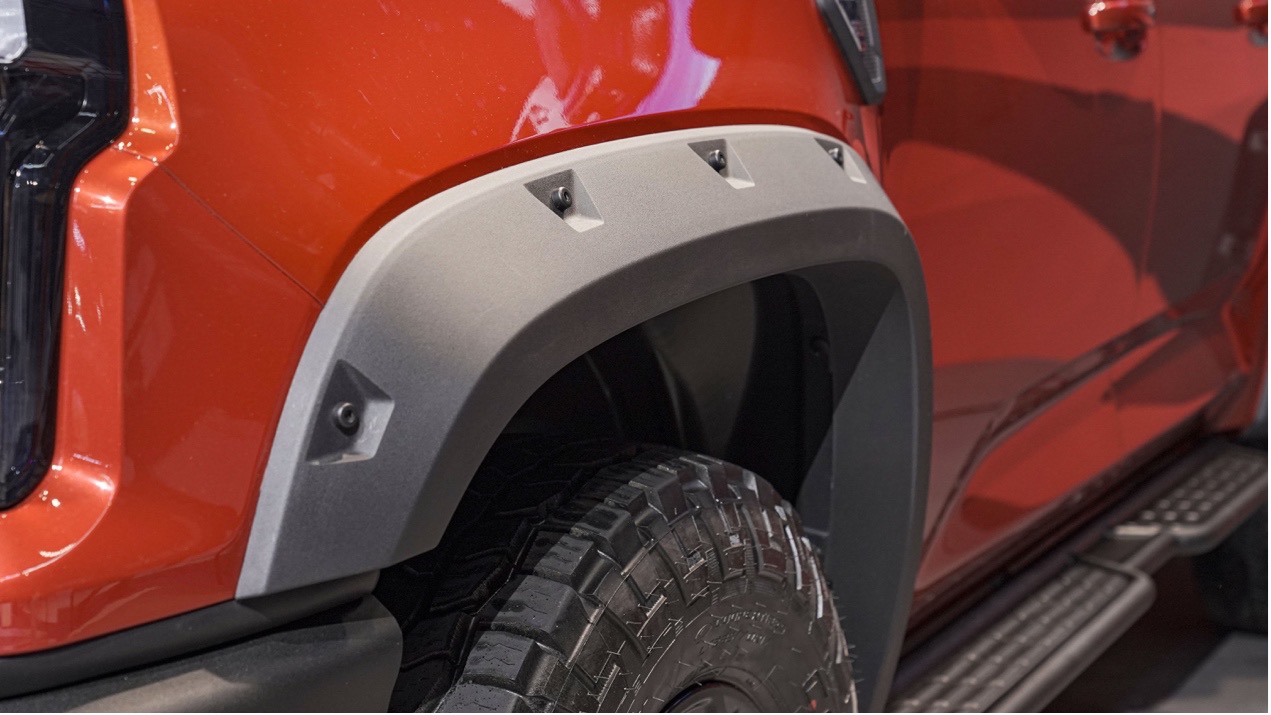 17.28万购越野大满配 江铃大道敢探者车展实拍-图5