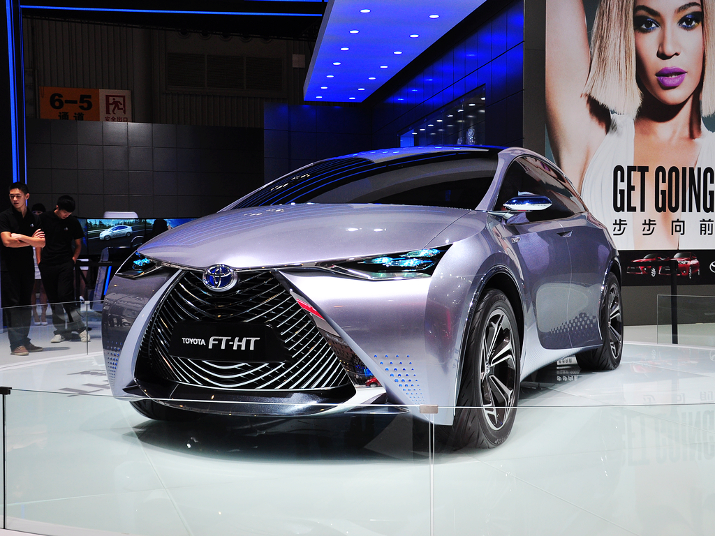 丰田FT-HT