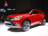 三菱XR-PHEV 2015