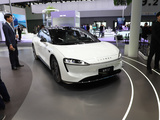 智界 S7 白色