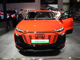 奥迪SQ6 etron 橙色