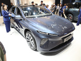 蔚来 ET7 灰色