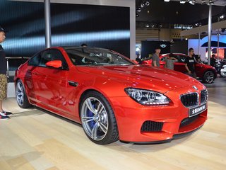 宝马 M6