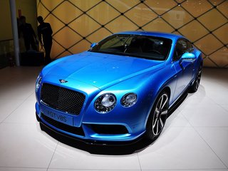 GT V8 S
