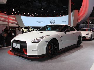 日产GTR 2015