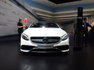 奔馳S63 2015