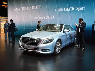 奔馳S500eL