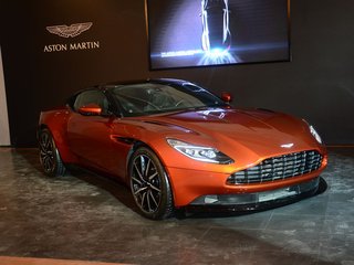 阿斯顿马丁 DB11