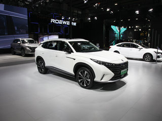 荣威第三代 ERX5 白色