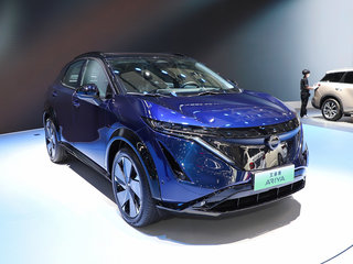 日產(chǎn) 艾睿雅 新能源 藍(lán)色
