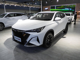 长安 欧尚 X5plus 白色