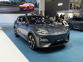 深蓝 S7  灰色