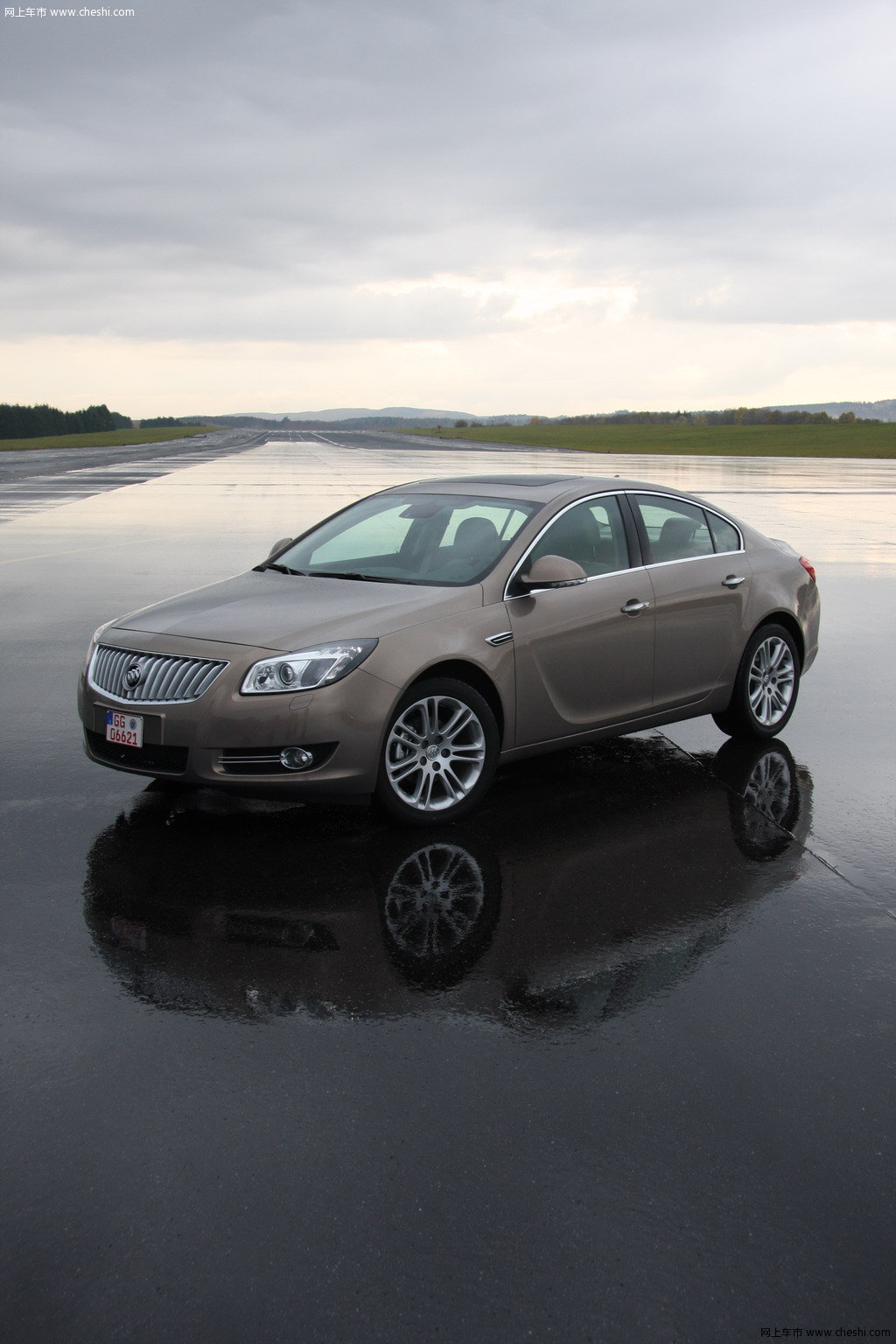 君威 别克 新君威图片