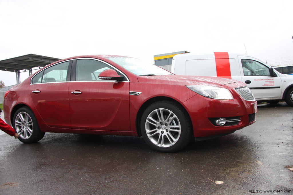 君威 别克 新君威图片