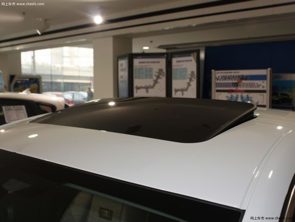 君威 别克 新君威图片