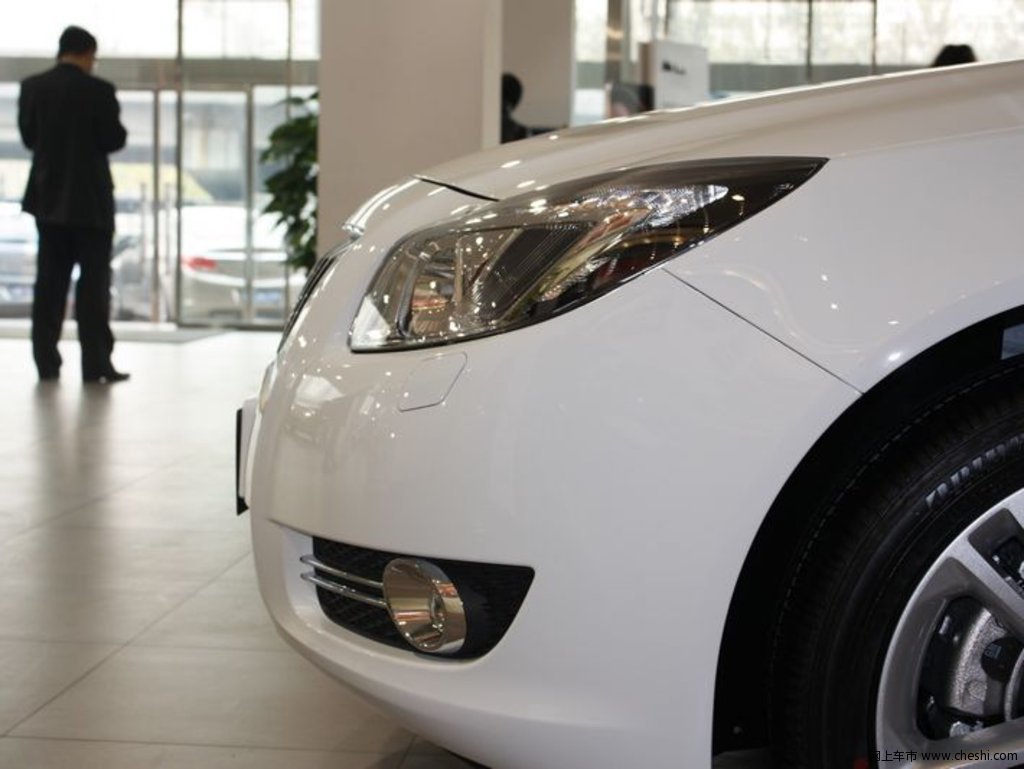 君威 别克 新君威图片