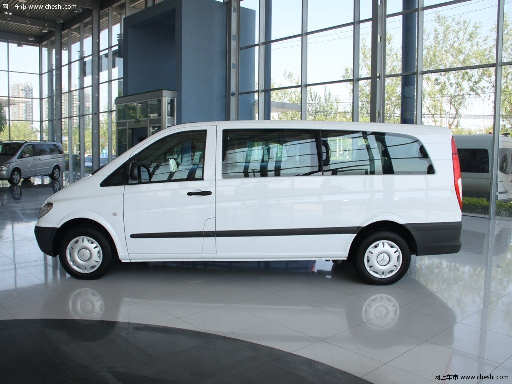 奔驰威霆VITO原装款挡泥板