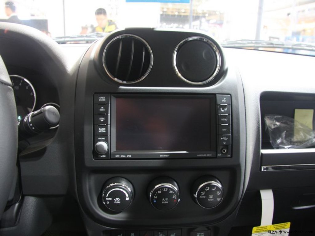 自由客 吉普jeep 爱国者中控图片
