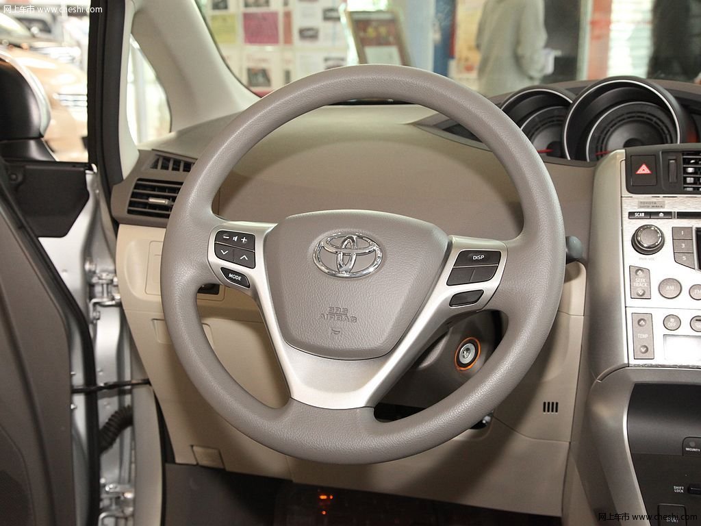 水晶银逸致 2011款 1.8l cvt豪华多功能版 7座内饰(36