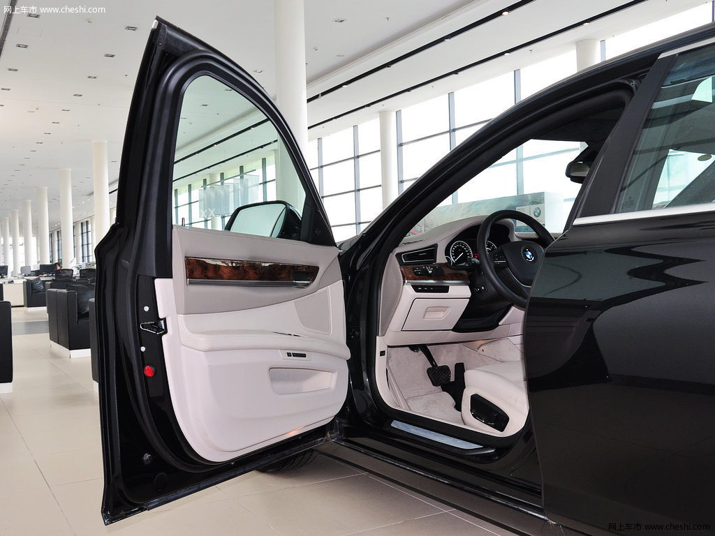 宝马7系 2013款 740Li 3.0T 混合动力版图片