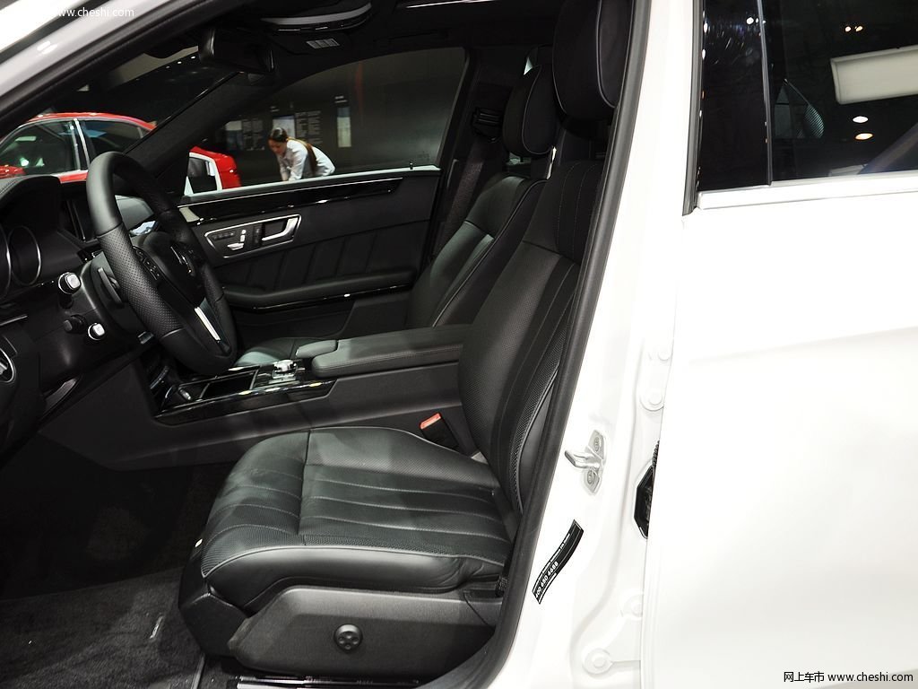 提示:支持键盘翻页 ←左 右→             奔驰e级2014款 e400l 3.