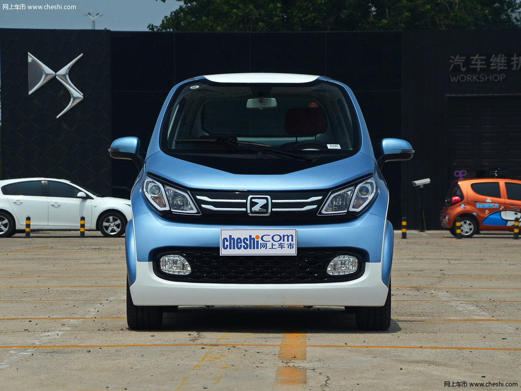 众泰E200 图片