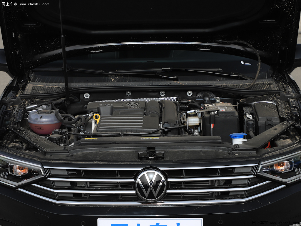 提示:支持键盘翻页 ←左 右→             迈腾2020款 280tsi dsg