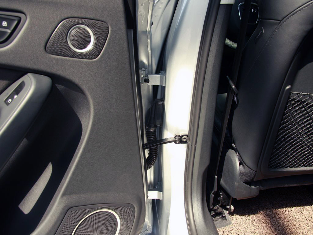 奥迪A4L 2012款 2.0TFSI CVT 运动型图片