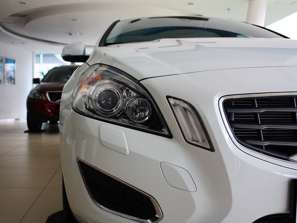 沃尔沃V60 V60 2.0T AT 智尚版 2013款图片