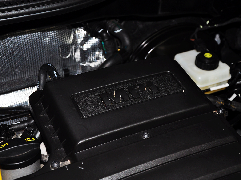 朗逸 2013款 改款 1.6L 自动 舒适版图片