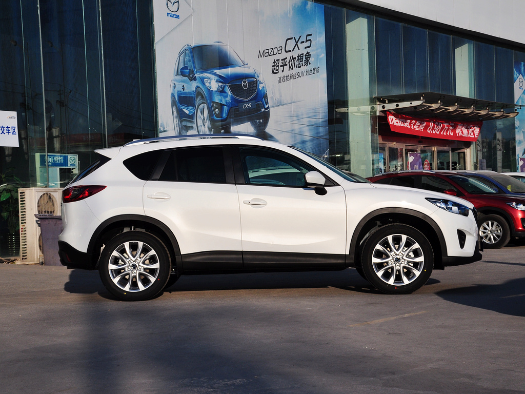 马自达CX-5 2.5L 自动 四驱豪华型 2013款图片