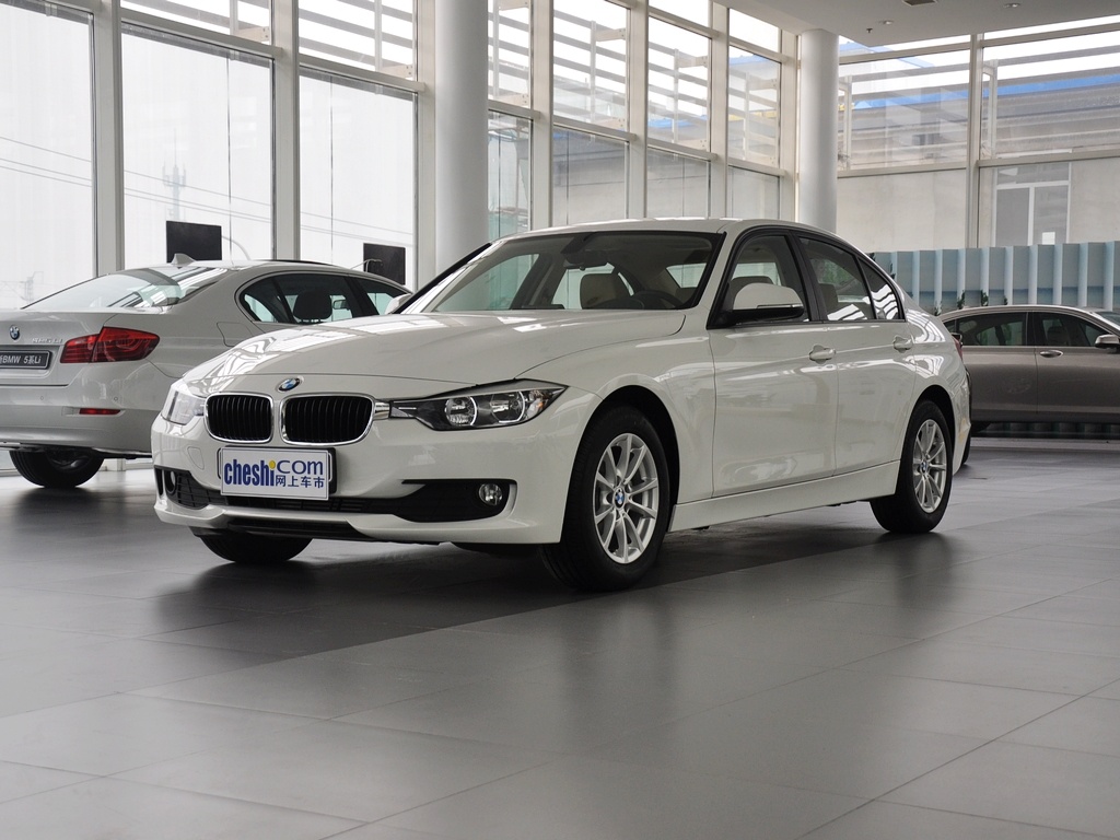 宝马3系 316i 1.6T 进取型 2013款图片