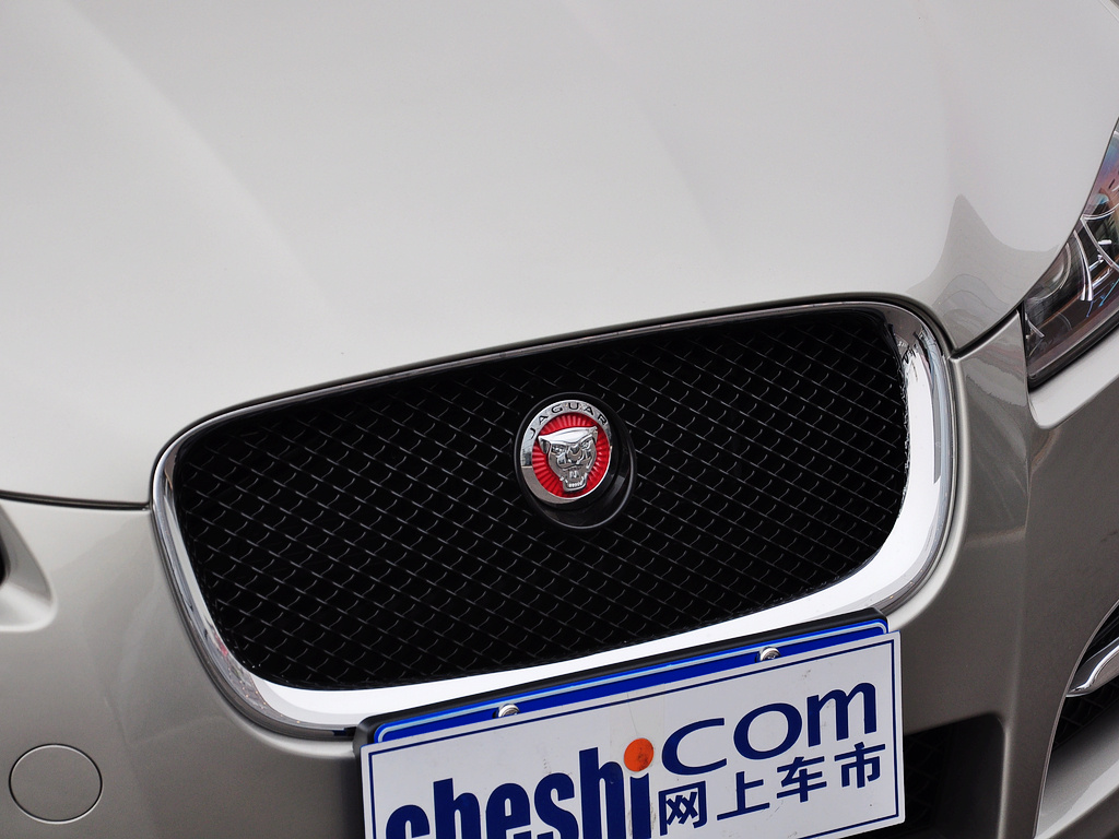 捷豹XF 2014款 XF 3.0 SC 风华版图片