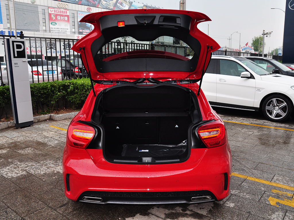 奔驰A级AMG(进口) 2014款 A45 AMG图片
