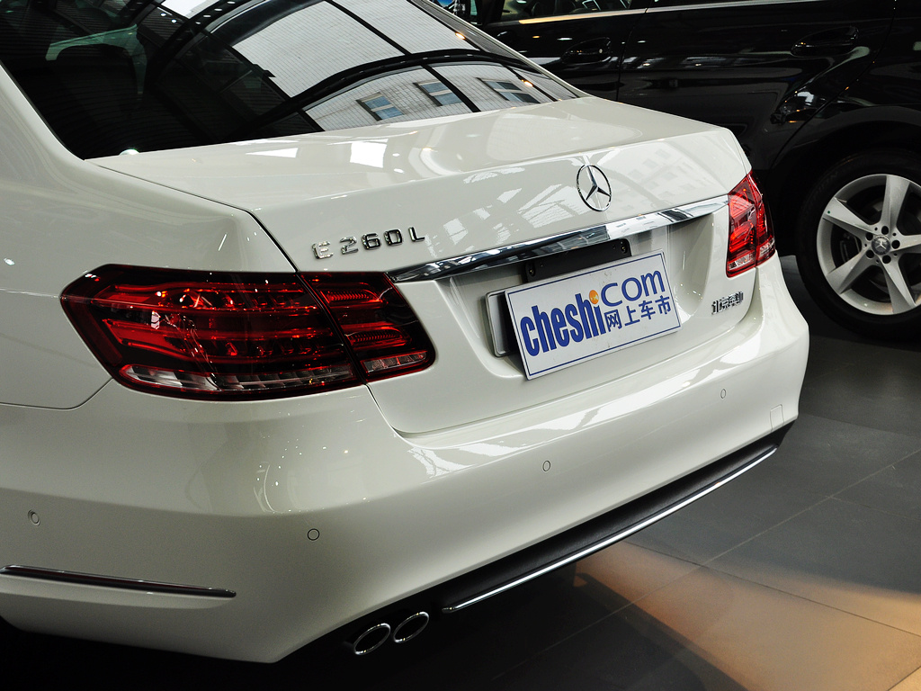 奔驰E级 E260L 1.8T 自动 豪华型 2014款图片