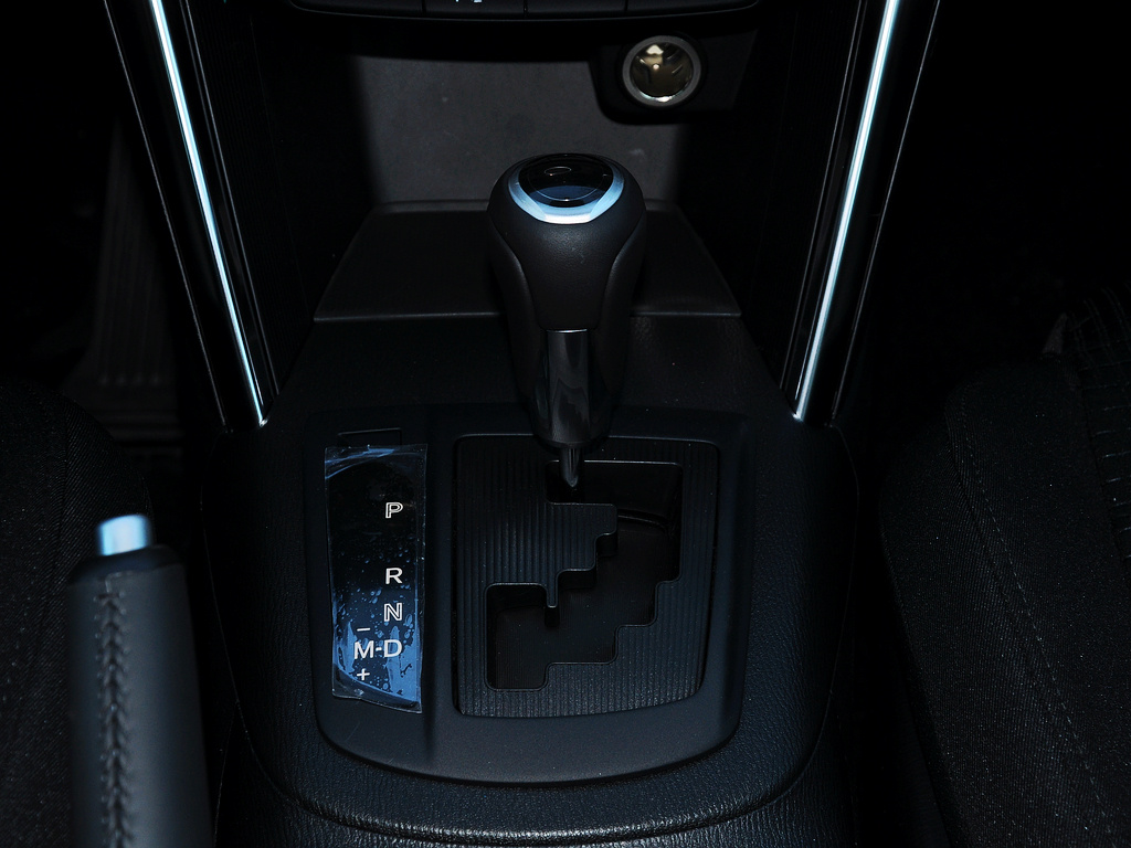 马自达CX-5 2.0L 自动 两驱都市型 5座 2014款图片
