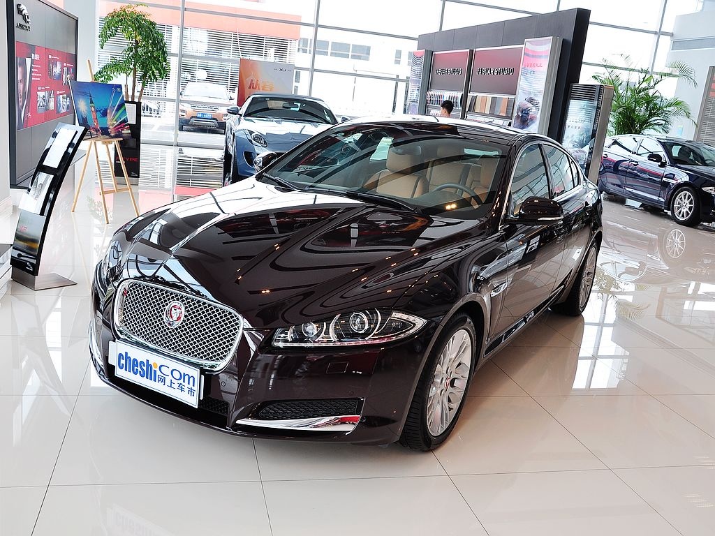 捷豹XF 2.0T 自动 奢华版 2015款图片