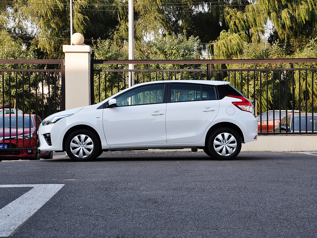 YARiS L 致炫 2015款 1.5L 魅动型图片