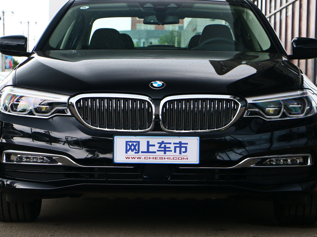 宝马5系 图片