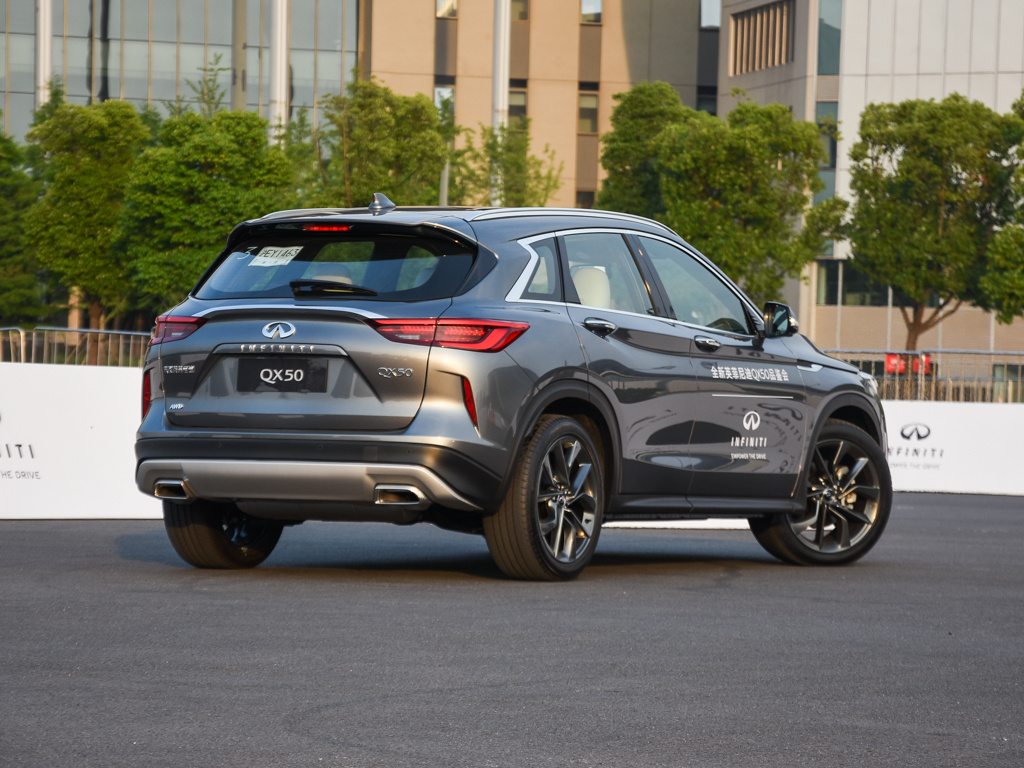 英菲尼迪QX50 图片