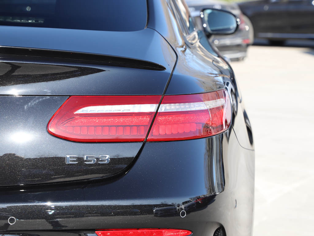 奔驰E级AMG 图片