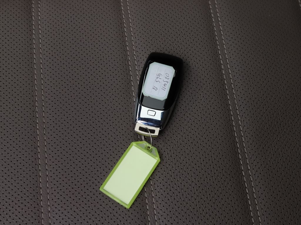 奔驰GLS 图片